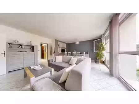 en vente appartement 81 m² – 125 000 € |hayange