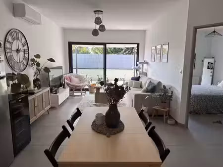 location appartement 3 pièces 69 m² à roussillon (38150)