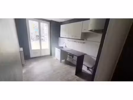 location appartement 3 pièces 53 m² à sassenage (38360)