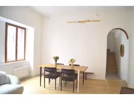 maison ceyrat 5 pièce(s) 120 m2  3chs  entièrement rénové