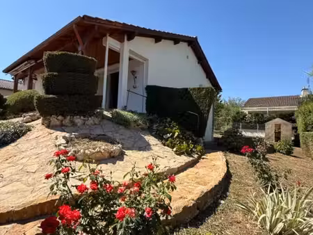 une maison plein de potentiel à charnay les macon (71)