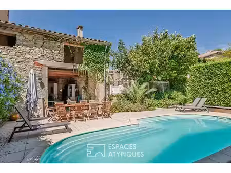 maison de maître  gîte indépendant et espace bien-être avec piscine