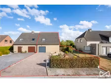 centraal en goed onderhouden woning met alle comfort