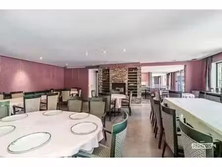 bien commercial à vendre