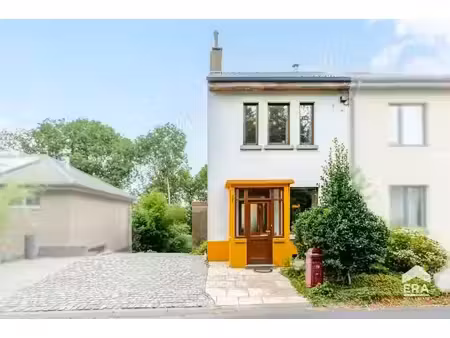 maison de charme avec 2ch  jardin et atelier à alsemberg!