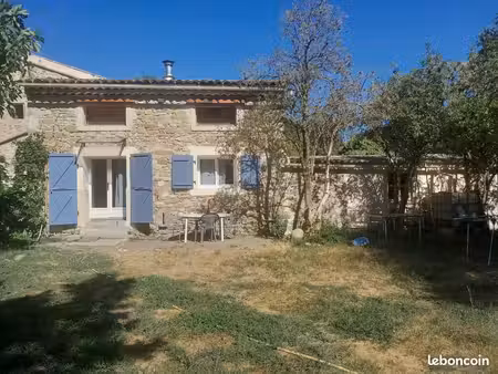 maison 70m2  jardin 700m2. 245000e