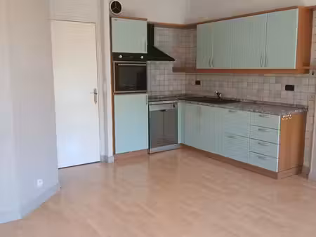 charmant appartement f1bis centre ville
