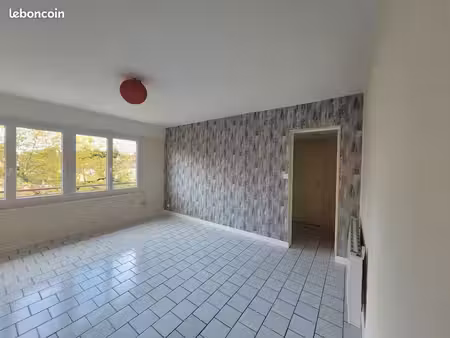 appartement t3 la clayette