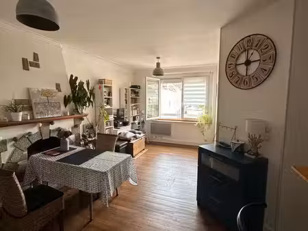 appartement t3 lumineux de 54 m