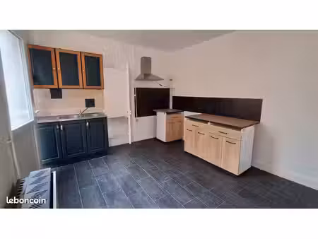 appartement t2 - 45m2 - libre à romilly