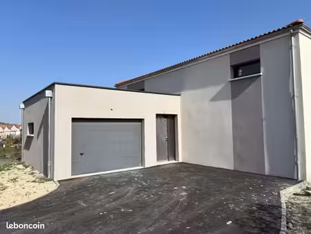maison 6 pièces 110 m²