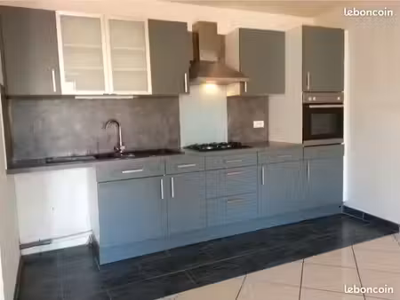 t3 arthès