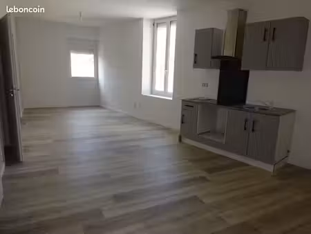 appartement 3 pièces 65 m²
