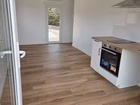 appartement 2 pièces avec deux terrasses et parking - langueux