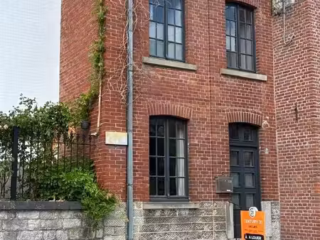 maison à louer à rue al'vaux 39 walcourt (vbe59207)