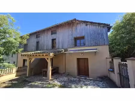 maison 4 pièces 150m²