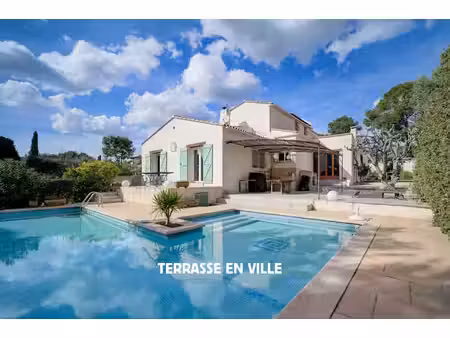 belle villa renovee 214m2 - quartier fontsainte - t2 indepen