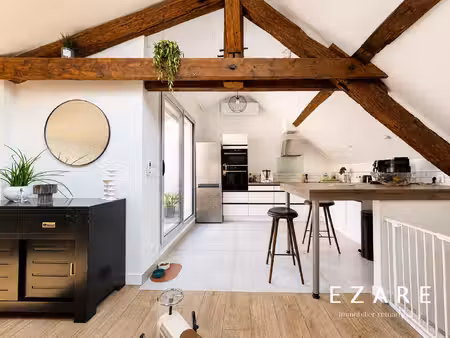 à deux pas de l'intra-muros  maison de ville rénovée