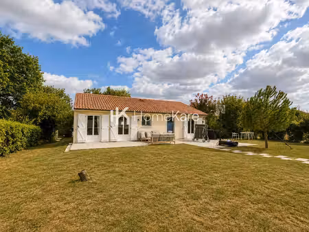 maison t4 avec terrain de plus de 1 000 m2