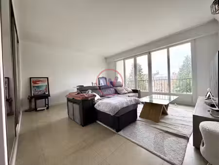 bel appartement t3 avec parking et cave