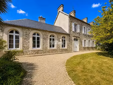propriété familiale en centre bourg
