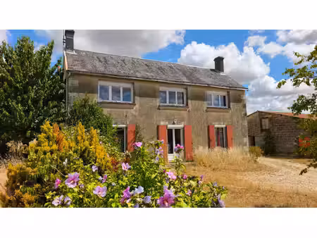 maison à rénover taizé-aizie à 10 minutes de la n10 angouleme poitiers