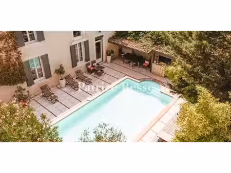 maison avec piscine et jardin cérons (33)