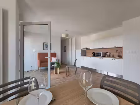 t3 avec terrasse à deux pas de la mer – résidence livrée en