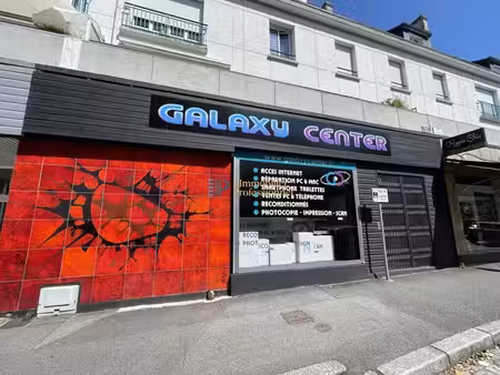 vente commerce lorient 56100 180m²