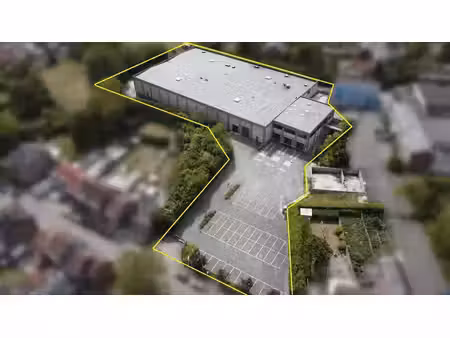 ensemble de 4.600 m²