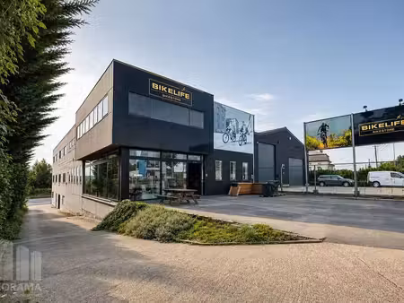 bien professionnel à vendre à lot € 1.750.000 (lr7wb) - panorama b2b brussel | zimmo