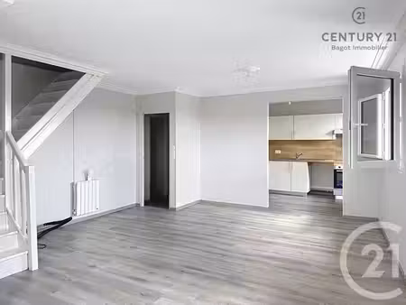 appartement f4 à louer - 4 pièces - 90 58 m2 - dives sur mer - 14 - basse-normandie