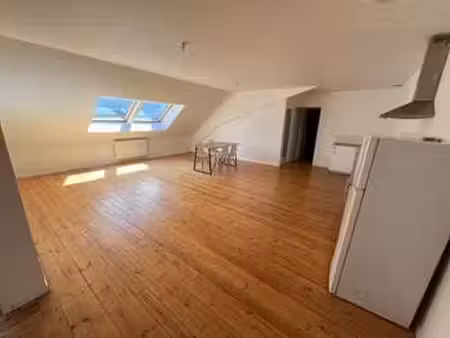 location appartement 3 pièces à saint-martin-des-champs (29600) : à louer 3 pièces / 84m² 