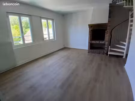 appartement 3 pièces 65 m²