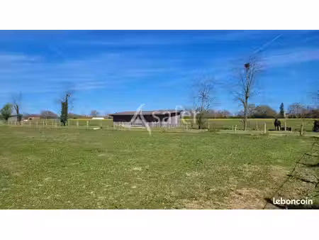 propriété 4 pièces 115 m²