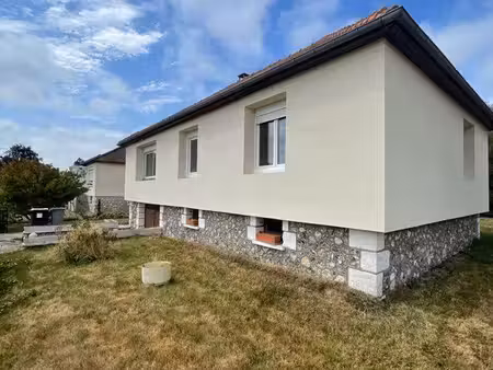 maison à loué entièrement rénové