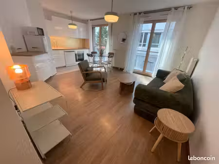 appartement meublé 3 pièces 65m2 (quartier mairie / rer / docks b / grands moulins)