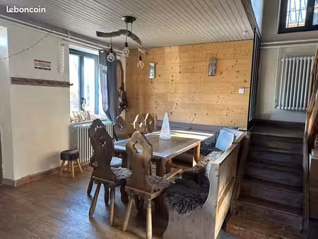 maison à louer de septembre à décembre