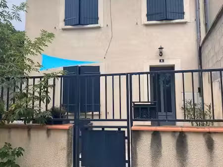 a louer en centre ville de lavaur