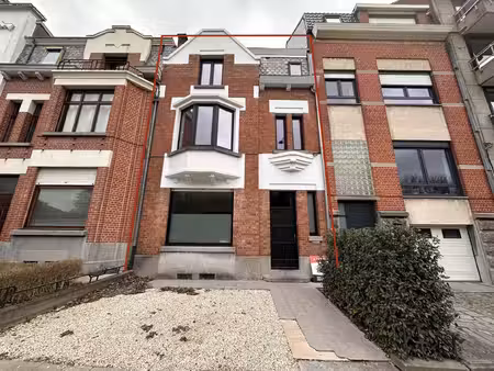 maison à louer à boulevard du roi albert 110 tournai (vbe59288)