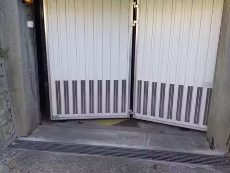 vente garage 14 m²
