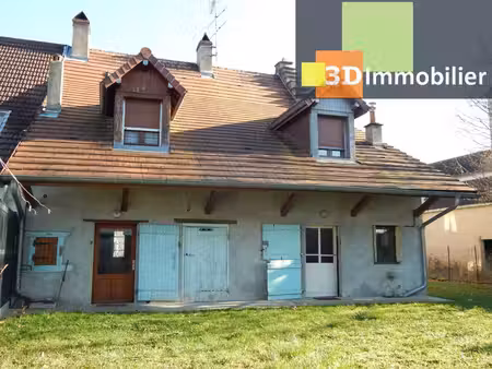 secteur bletterans (39)  à vendre maison à rafraîchir comprenant 2 logements  dépendances 
