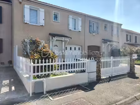 dugny – maison 3 chambres avec jardin et garage – 77 m² habitables