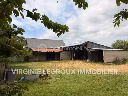 en exclusivité  dépendance en pierre à rénover de 70m2 au sol