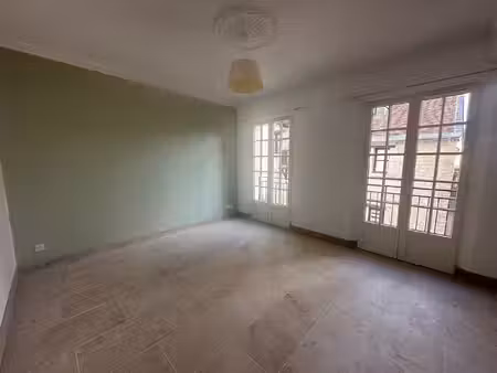 appartement chinon 2 pièce(s) 44.87 m2
