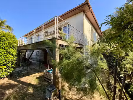 vente maison 6 pièces 197 m² champagnac (17500)