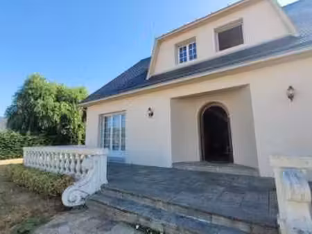 vente maison à sainte-luce-sur-loire (44980) : à vendre / 210m² sainte-luce-sur-loire