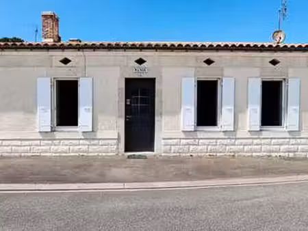 vente maison viager à saint-just-luzac (17320) : à vendre viager / 76m² saint-just-luzac