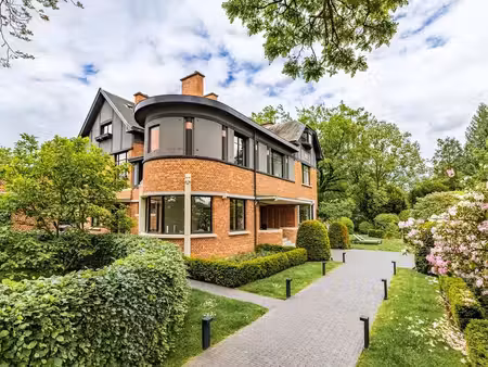 maison à louer à rhode-saint-genèse € 9.600 (lr7z1) - barnes brussels | zimmo