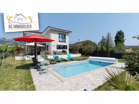 cessy belle maison contemporaine